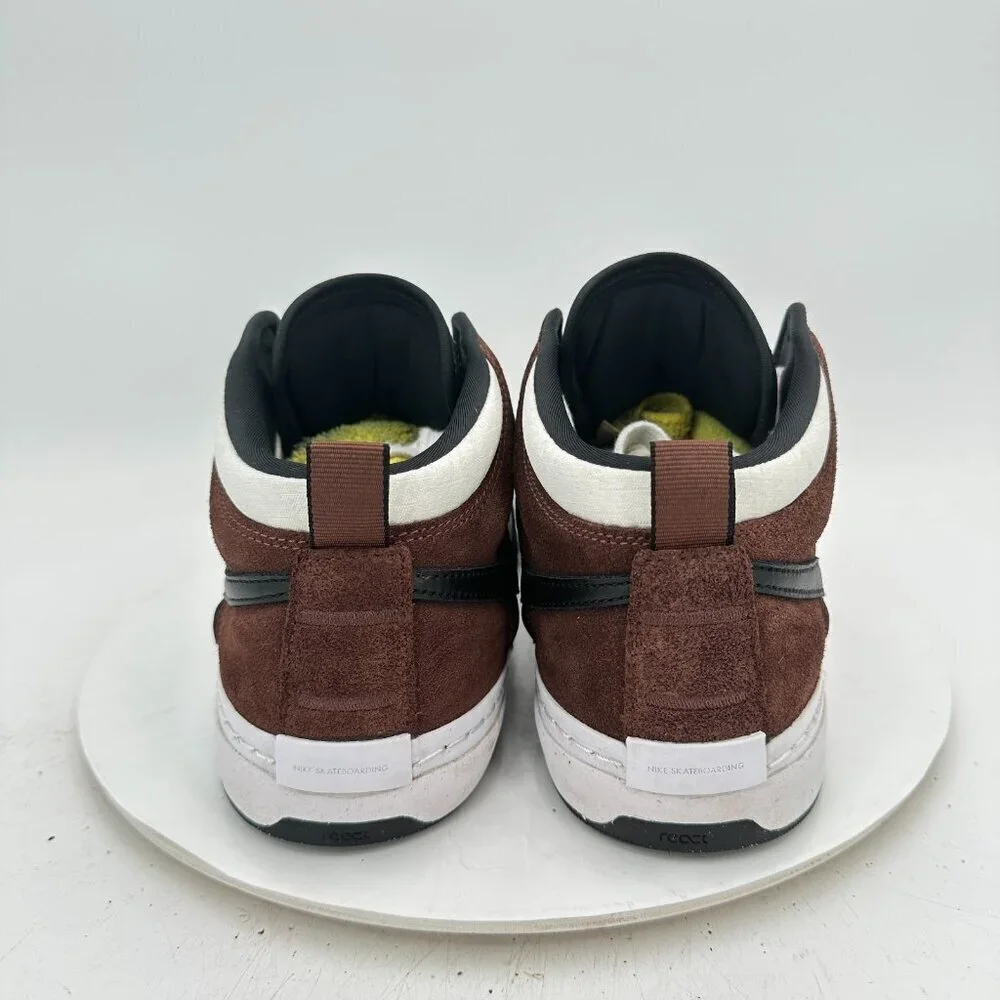 Nike React Leo Sb Men Size 12 DX4361-201 Light Chocolate Training Shoes